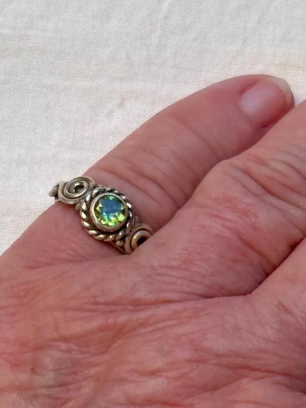 vintage sterling peridot ring size 6.5